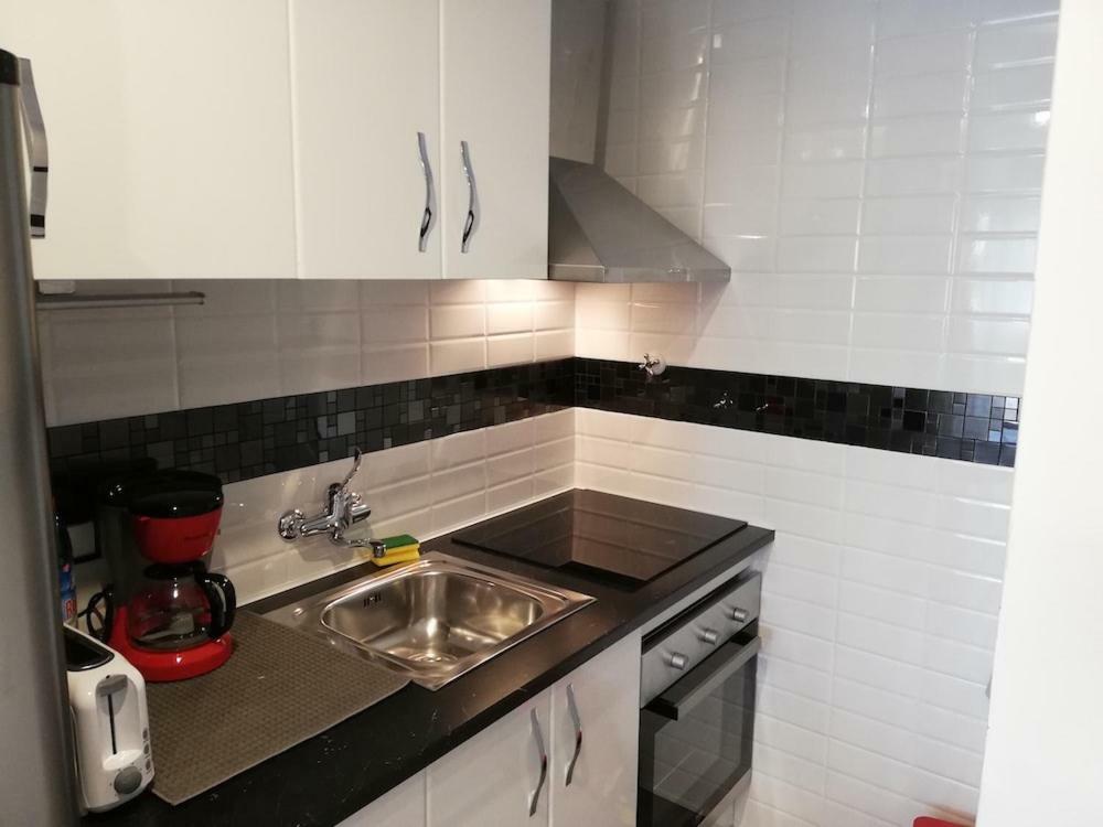 One Bedroom Flat In Fenals Lloret De Mar For 4 People Buitenkant foto